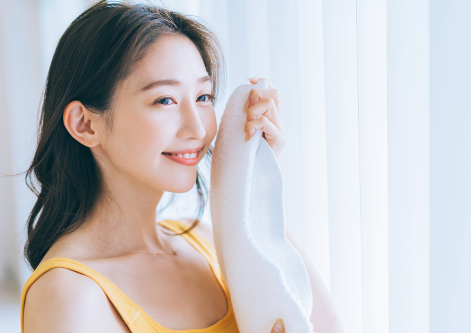 笑顔で満たされている女性