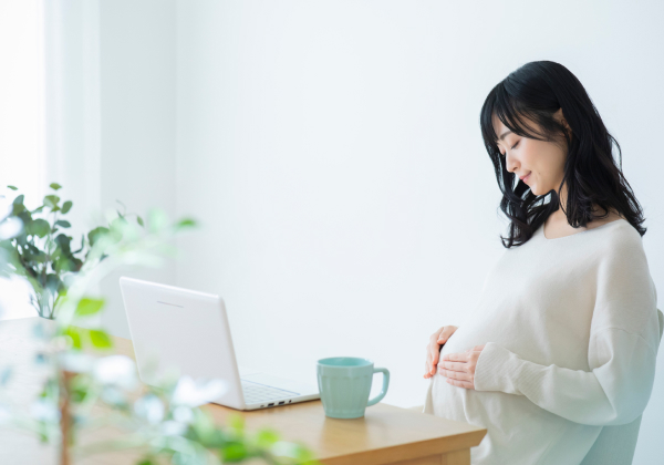 妊娠中の女性