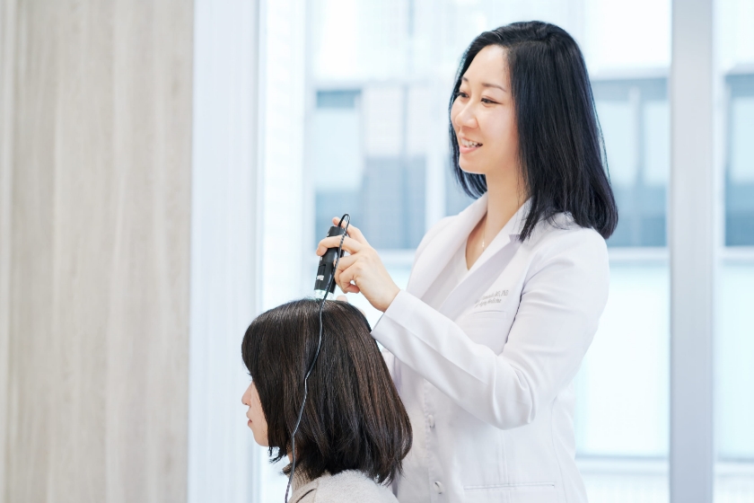 薄毛・抜け毛の専門クリニックの「発毛治療」とは?
