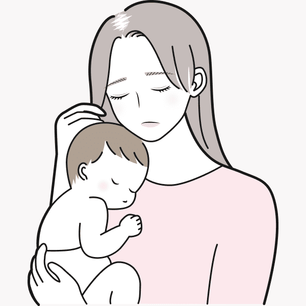 産後の抜け毛に悩む女性